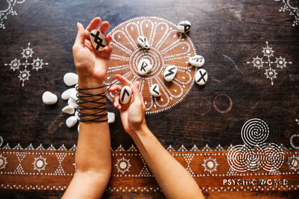 hands-coin-reading-runes
