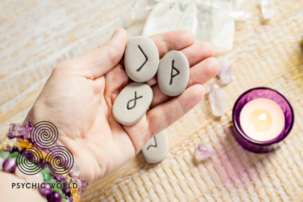 hand-runes-women-candle