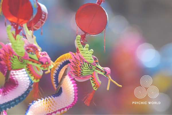 chinese year of the dragon statue